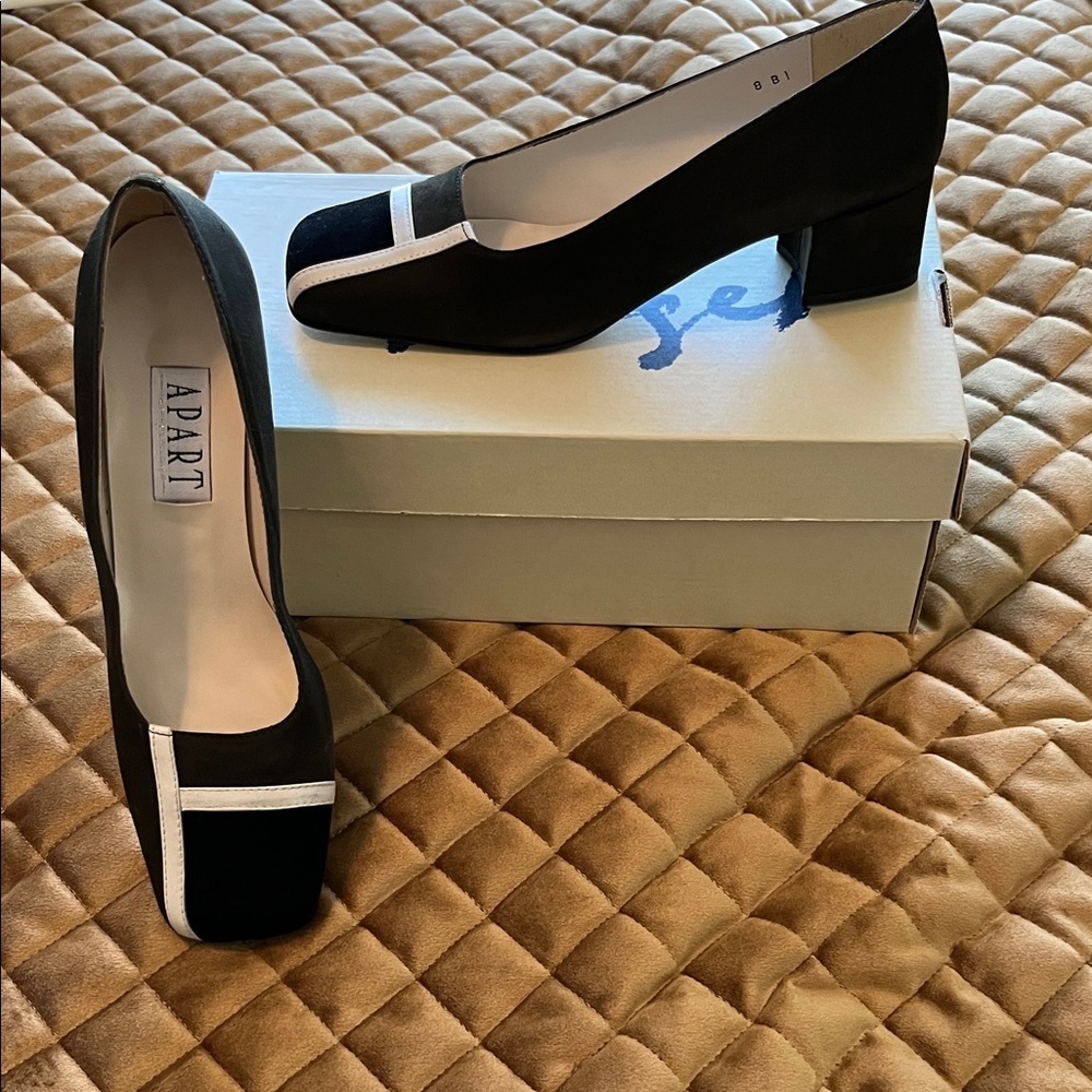 Dark Olive and Black Women's Heels